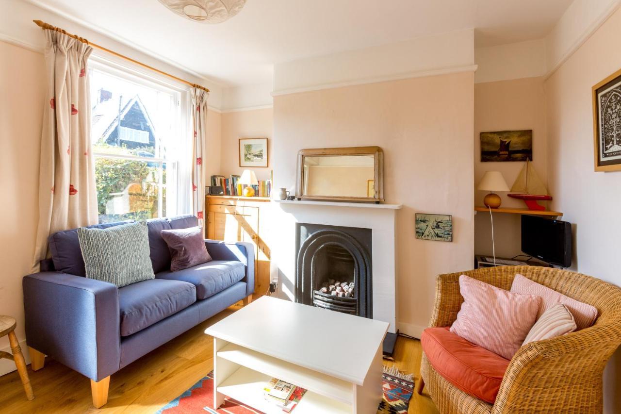 5 Coastguard Cottages Aldeburgh Esterno foto